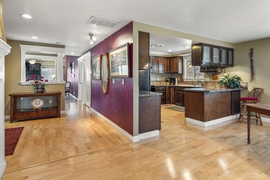 1763 SW Parkway Dr, Redmond, OR 97756 - photo 6