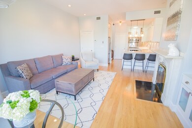 46 Dartmouth St unit 3, Boston, MA 02116 - photo 3