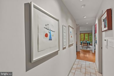 5211 Macarthur Terrace NW, Washington, DC 20016 - photo 4