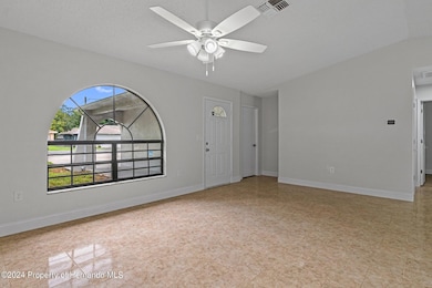 8-web-or-mls-M6604668