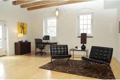 8 Newcomb St unit 8, Boston, MA 02118 - photo 6