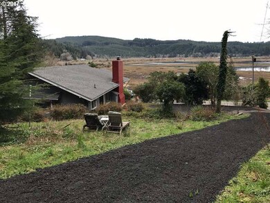 5955 N Fork Siuslaw Rd, Florence, OR 97439 - photo 3