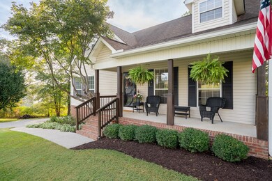 228 Vineyard Dr, Tunnel Hill, GA 30755 - photo 6