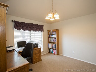 19915 E 48th St S, Broken Arrow, OK 74014 - photo 4