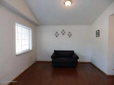 Master Bedroom2