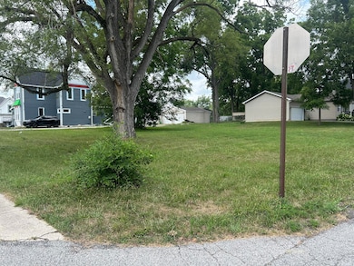 799 Burnham St, Lowell, IN 46356 - photo 2