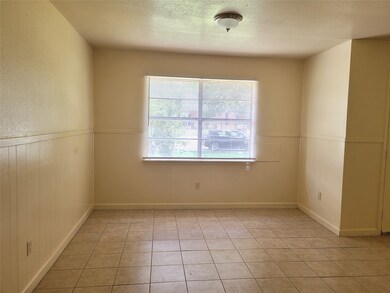 3446 Saint Benedict St, Houston, TX 77021 - photo 4