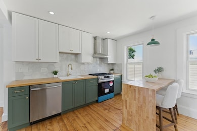80 Shirley St unit 2, Winthrop, MA 02152 - photo 4