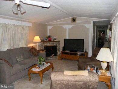 102 Magnolia Ln, Tabernacle, NJ 08088 - photo 2