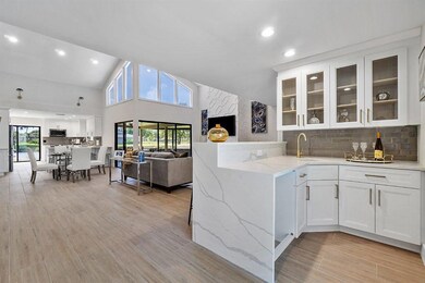 13535 Whispering Lakes Ln, West Palm Beach, FL 33418 - photo 2