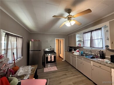 190 Halstead Ave, Buffalo, NY 14212 - photo 5