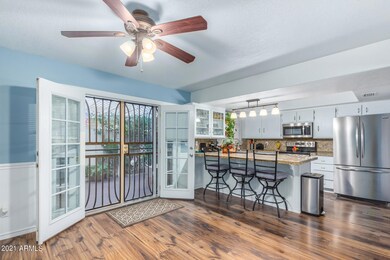 Door to back Patio