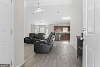 135 Lake Victoria Dr, Kingsland, GA 31548 - photo 3