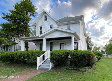 Front Exterior Spring 2