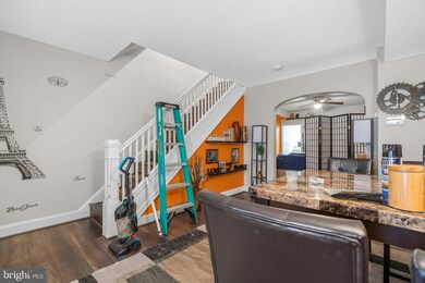 3928 Woodridge Rd, Baltimore, MD 21229 - photo 6