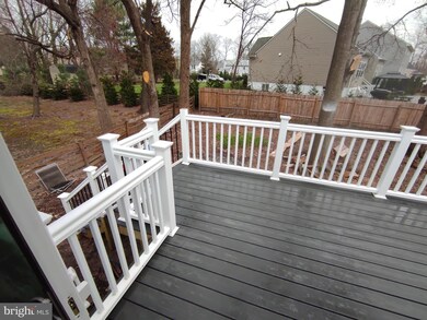 8 Debenham Ct, Nottingham, MD 21236 - photo 5