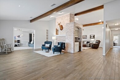 2612 Kensington Way, Bartlesville, OK 74006 - photo 4