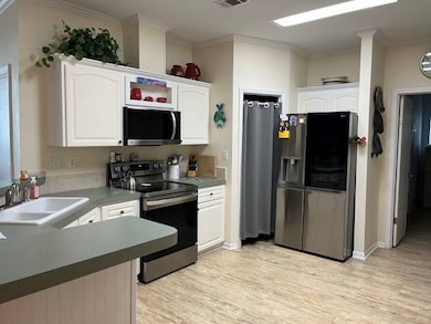 27110 Jones Loop Rd unit 71, Punta Gorda, FL 33982 - photo 3