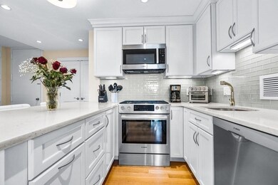 Harbor Towers unit 25C, Boston, MA 02110 - photo 7