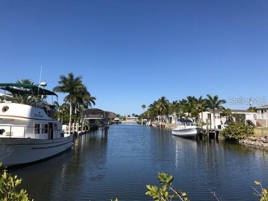 700 Deauville Dr, Punta Gorda, FL 33950 - photo 4