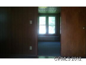 208 W Clay St, Kirklin, IN 46050 - photo 4