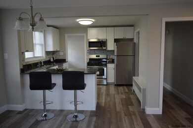 1022 9th Ave, Troy, NY 12182 - photo 5