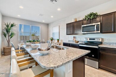 Andaz Kitchen Model Pic