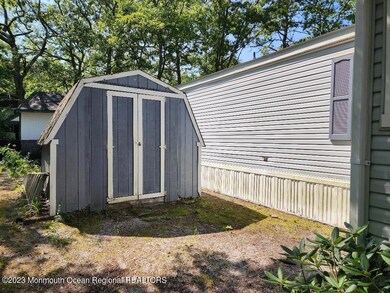 525 E Main St unit C-7, Little Egg Harbor Township, NJ 08087 - photo 4