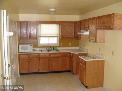 3091 Specks Run Rd, Bunker Hill, WV 25413 - photo 3