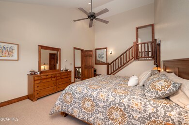 Master Bedroom3