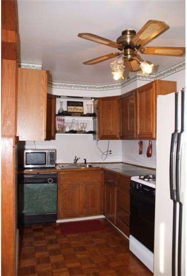 334 Westmont Dr, Darby, PA 19023 - photo 7