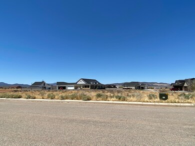 1346 S Laurie Ln, Cedar City, UT 84720 - photo 3