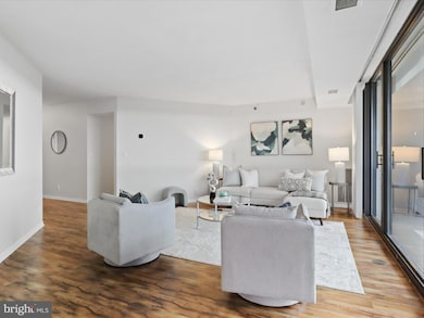 Skyline Square North and South unit 1315N, Baileys Crossroads, VA 22041 - photo 6