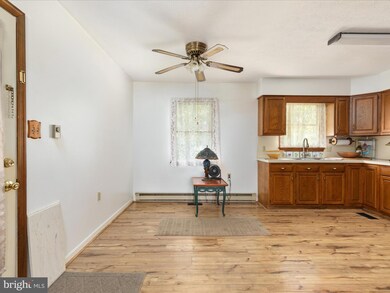 129 Little Creek Trail, Berkeley Springs, WV 25411 - photo 7