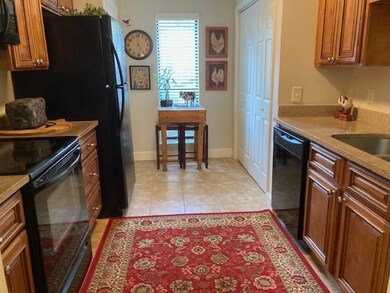 2505 Demere Rd unit 8, Saint Simons Island, GA 31522 - photo 4