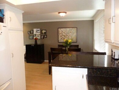 9218 Palm St unit 8, Bellflower, CA 90706 - photo 5