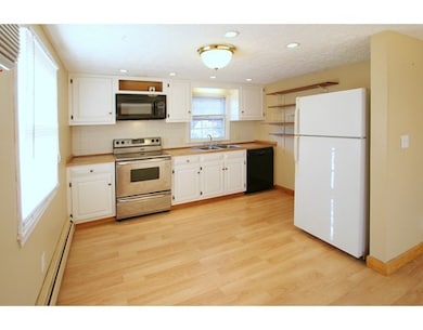 10 Zabriskie Dr unit B, Newburyport, MA 01950 - photo 3