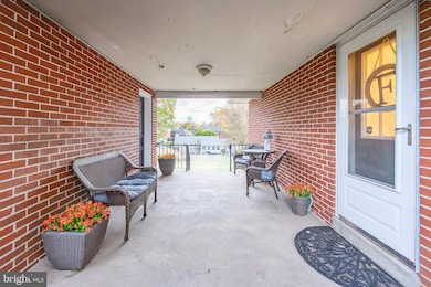 820 N Franklin St, Pottstown, PA 19464 - photo 3