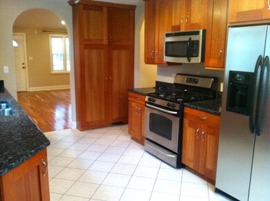 826 N Main St, Naperville, IL 60563 - photo 4