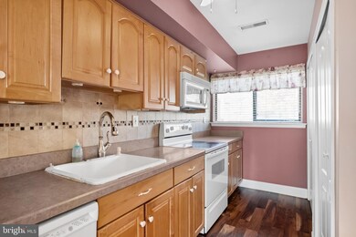 49 Viburnum Ln, Mount Laurel, NJ 08054 - photo 7