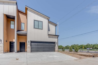 8523 W 37th St N, Wichita, KS 67205 - photo 2