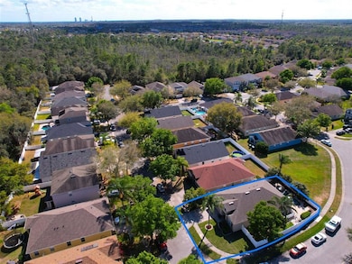 1626 Lalique Ln, Orlando, FL 32828 - photo 7