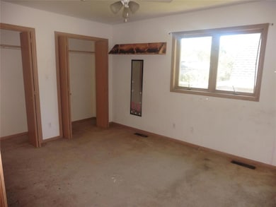 1820 Richmond Ave, Ottumwa, IA 52501 - photo 5