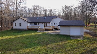 9134 Crackel Rd, Chagrin Falls, OH 44023 - photo 3