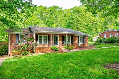 634 Eastwood Dr, Asheboro, NC 27205 - photo 3