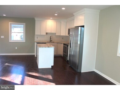 48 Gridiron Rd, Levittown, PA 19057 - photo 4