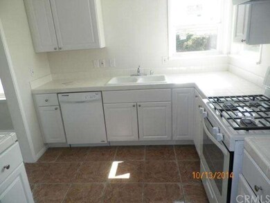 606 N Dwight Ave, Compton, CA 90220 - photo 2