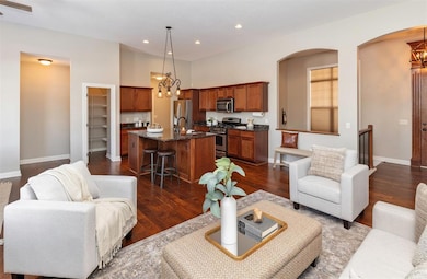 320 S 86th St, West Des Moines, IA 50266 - photo 4