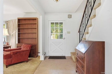 4 Mystic Ct, Stony Brook, NY 11790 - photo 5