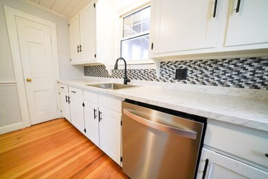 14 Paul Revere Rd unit 2, Arlington, MA 02476 - photo 2